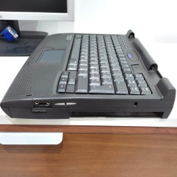 COMPAQ 22503 Senza Schermo Pentium 116 Mhz Floppy