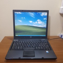 ** HP WINDOWS XP 18033 notebook con windows XP e porta seriale