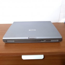 ** ASUS 18002 con Porta Seriale e floppy 18002