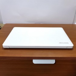 PC SLIM cod 18200 Con Windows 10 hd SSD quad core BIANCO STILE APPLE