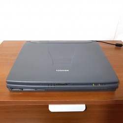 ** TOSHIBA 18062 WINDOWS 98 Celeron CON FLOPPY SENZA CD-ROM