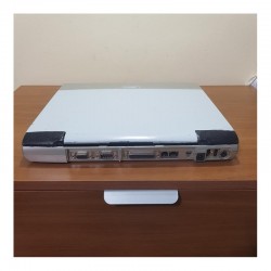 ** TOSHIBA 18136 CON WINDOWS XP SE E PORTA SERIALE E PARALLELA