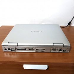 ** PACKARD BELL 18084 WINDOWS 98 INTEL 1,2 Ghz potente seriale parallela