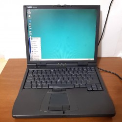 PC con porta seriale e windows 98 funzionante