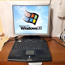 compaq senza schermo funzionante windows 98