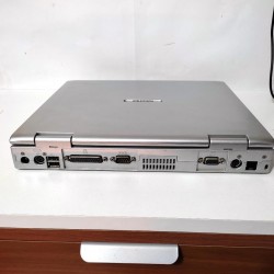 Notebook in vendita vecchi sistemi Windows 98