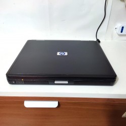 ** HP Notebook con Windows XP 21029 Seriale RS232