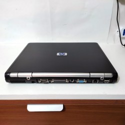** HP Notebook con Windows XP 21029 Seriale RS232