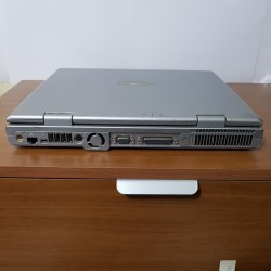 ** OLIDATA 18014 con Windows XP schermo 15"