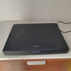 PC Sony con Windows XP Floppy PCM CIA