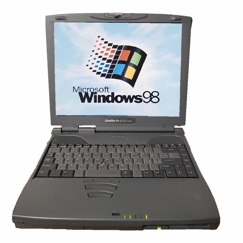 Notebook in vendita con Windows 98 Porta Seriale Parallela