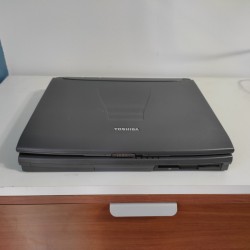 Toshiba ** Windows 98 21067 con floppy Porta Seriale Pentium III PCMCIA